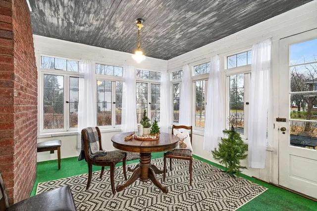 $374,900 | 2125 Hughitt Avenue, Superior, WI 54880