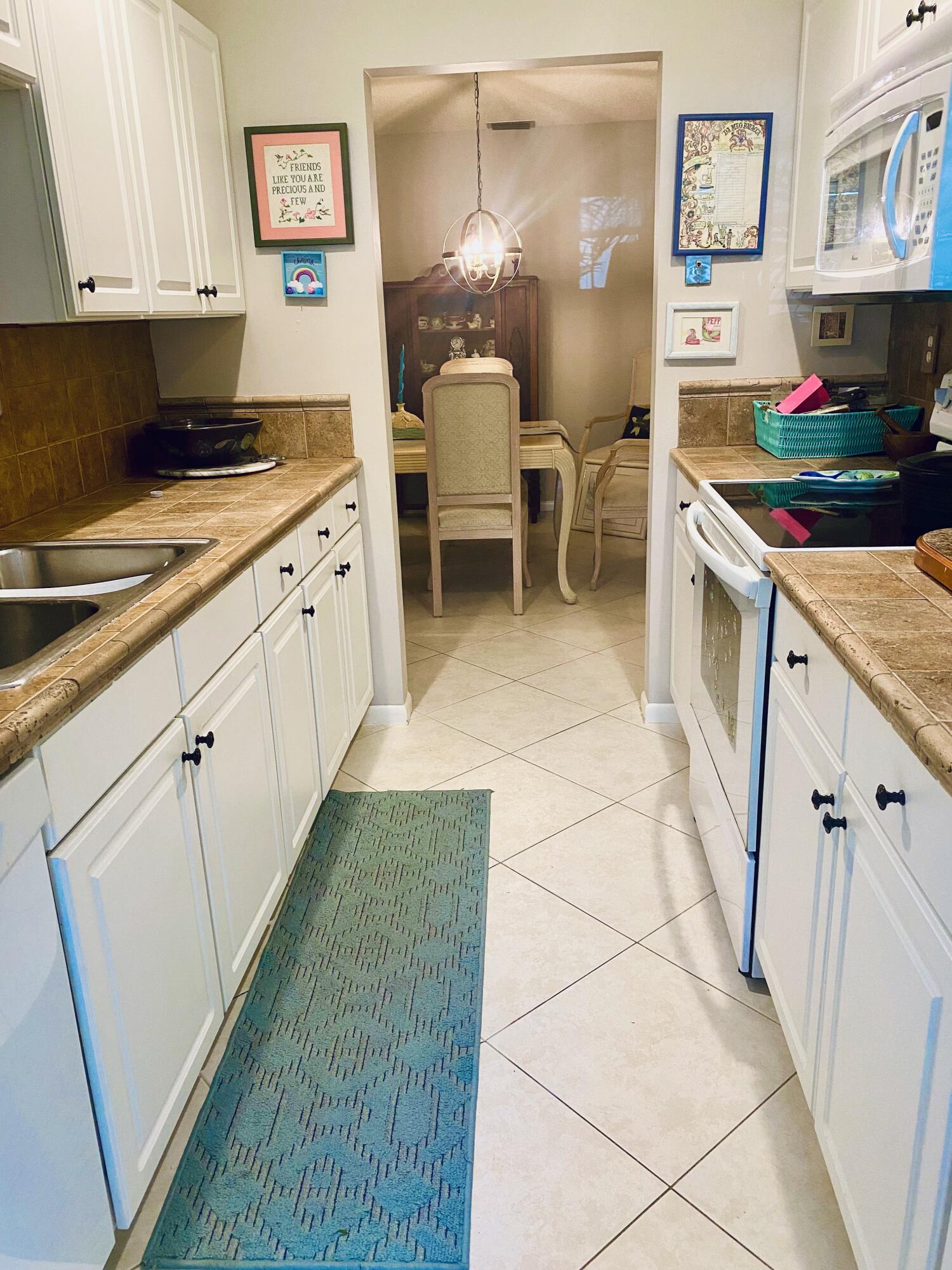 5220 Nesting Way, Unit B Delray Beach, FL 33484 - Photo 15 of 24 IMG_7734