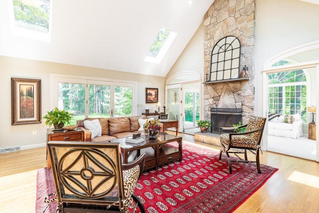 54 Phillips Road Sudbury, MA 01776 - Photo 17 of 40