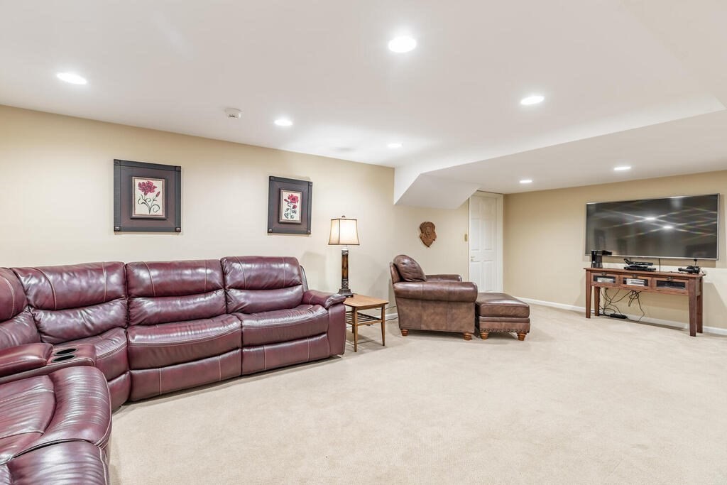 54 Phillips Road Sudbury, MA 01776 - Photo 34 of 40