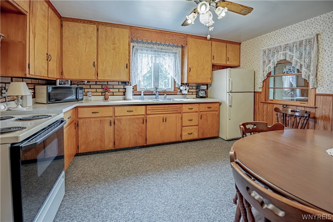 5586 Ridge Road Lockport Town, NY 14094 - Photo 12 of 39