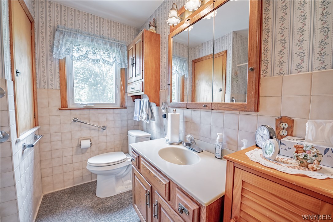 5586 Ridge Road Lockport Town, NY 14094 - Photo 23 of 39