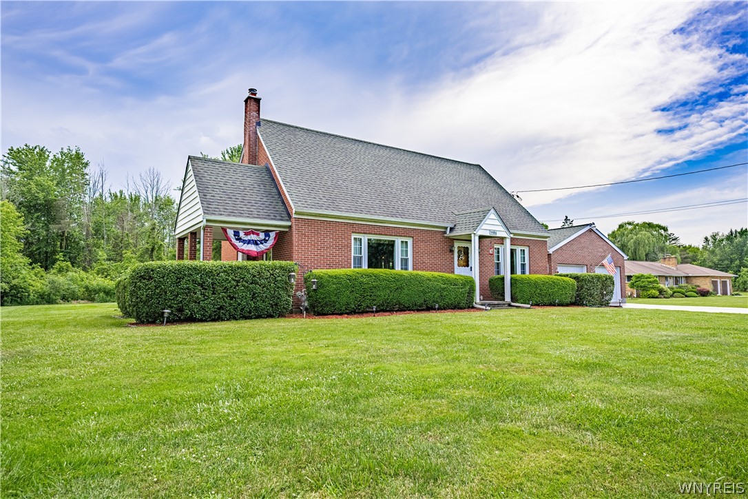 5586 Ridge Road Lockport Town, NY 14094 - Photo 3 of 39