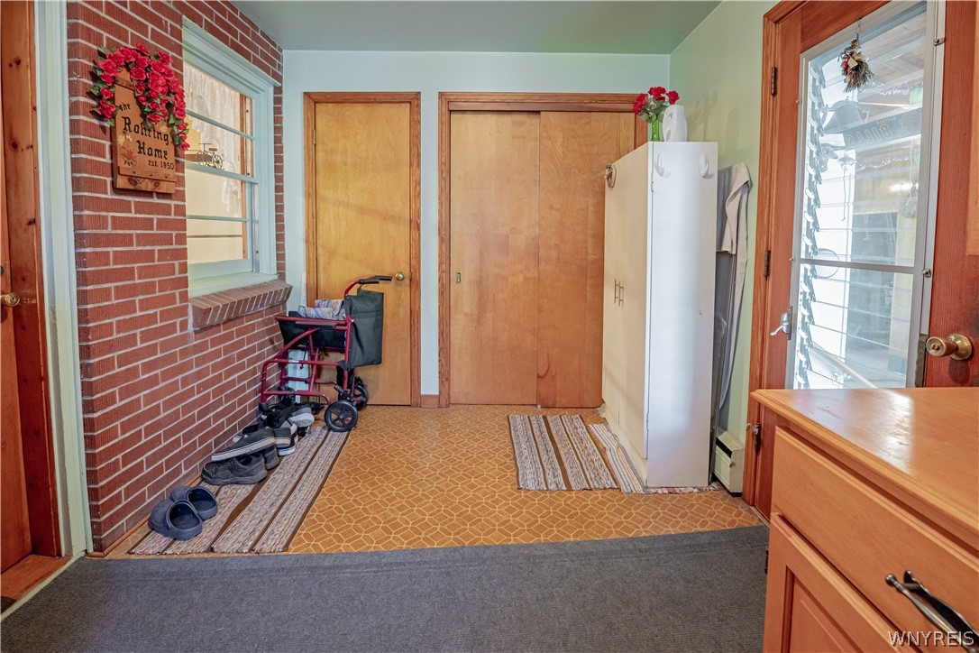 5586 Ridge Road Lockport Town, NY 14094 - Photo 32 of 39