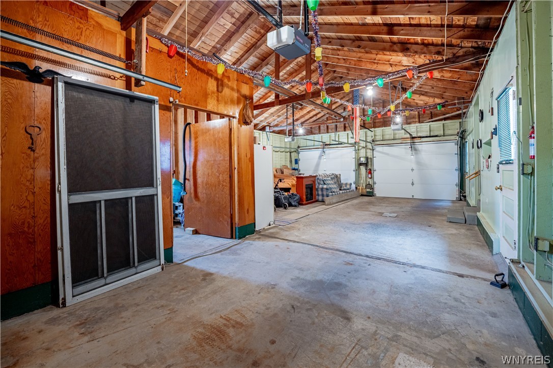 5586 Ridge Road Lockport Town, NY 14094 - Photo 33 of 39