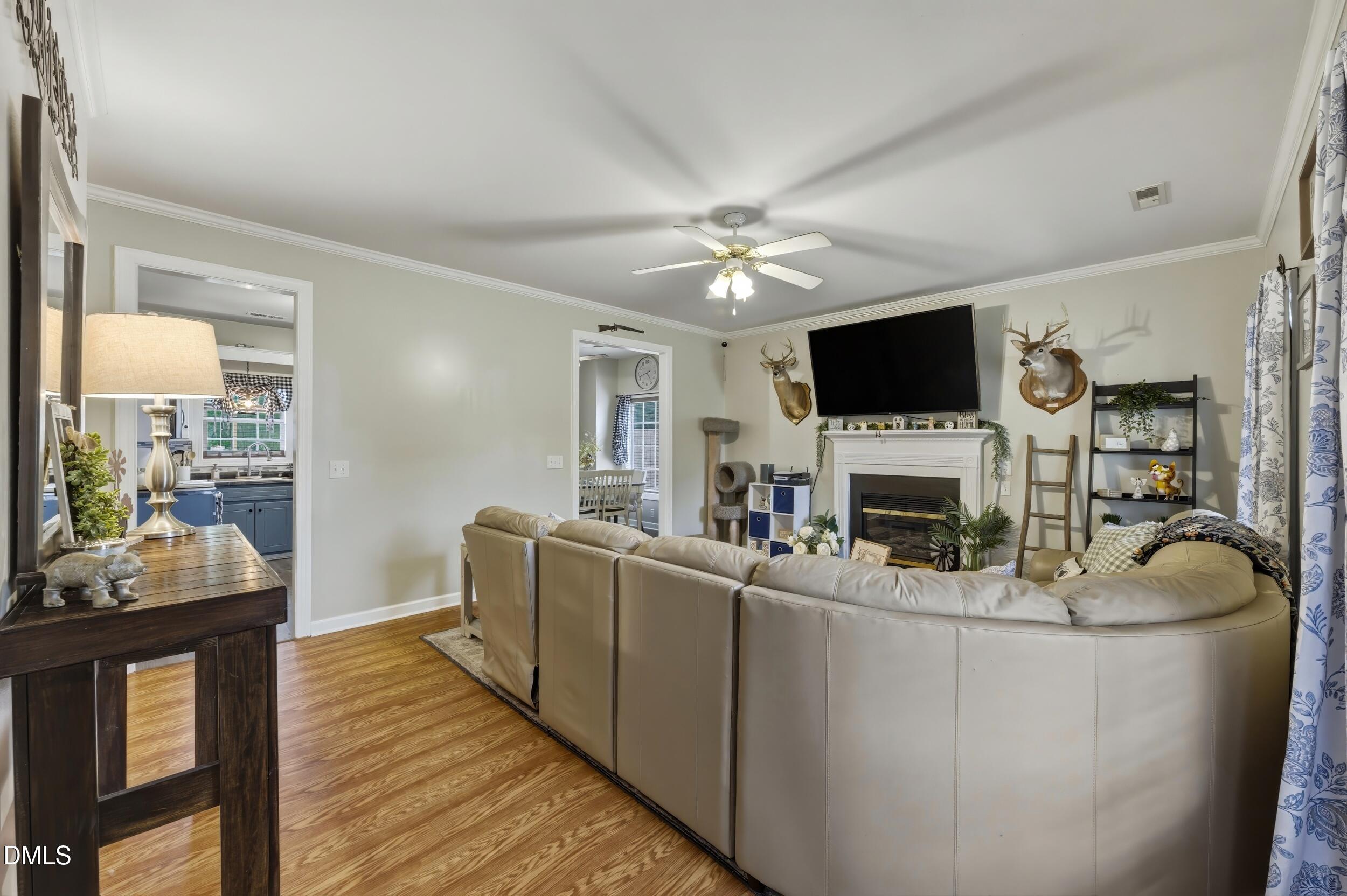 304 Sandy Knob Lane Rocky Mount, NC 27803 - Photo 4 of 27 Living Room