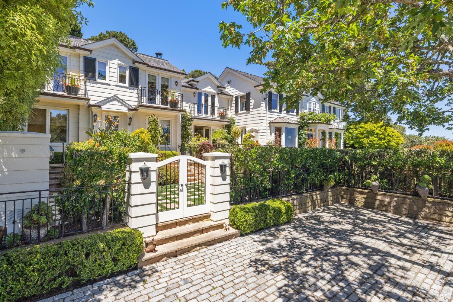 615 Sausalito Boulevard Sausalito, CA 94965 - Photo 6 of 45