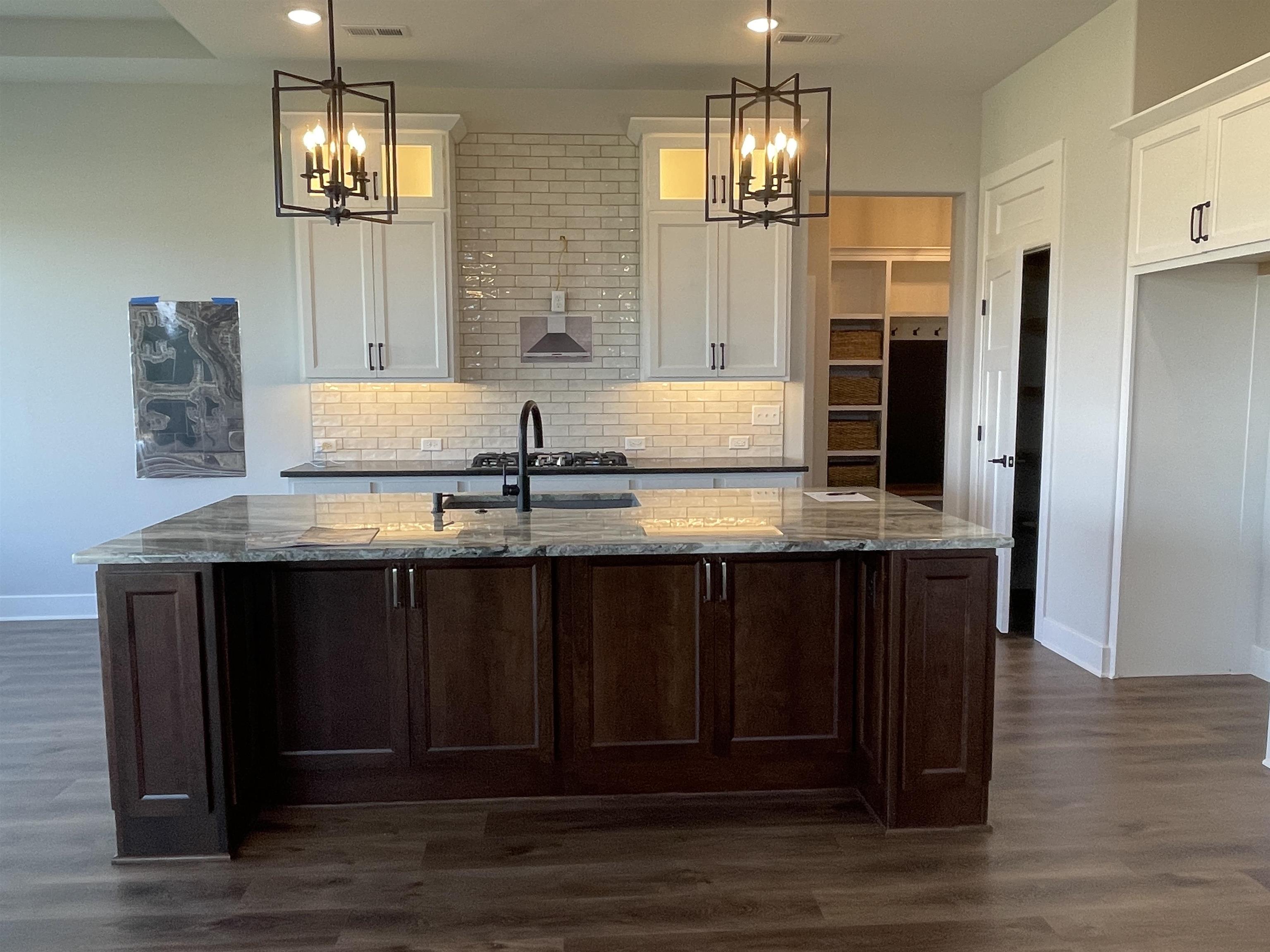 2206 West Harborlight Street Wichita, KS 67204 - Photo 5 of 26