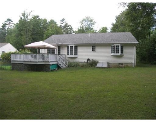 89 Agamenticus Road Ogunquit, ME 03907 - Photo 15 of 20 Exterior Back.