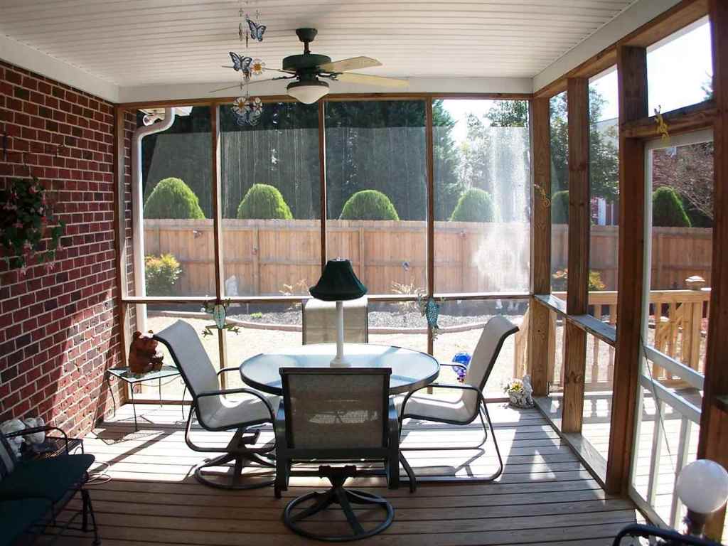 102 Lyndhurst Drive Anderson, SC 29621 - Photo 4 of 36 Gallery Image 4