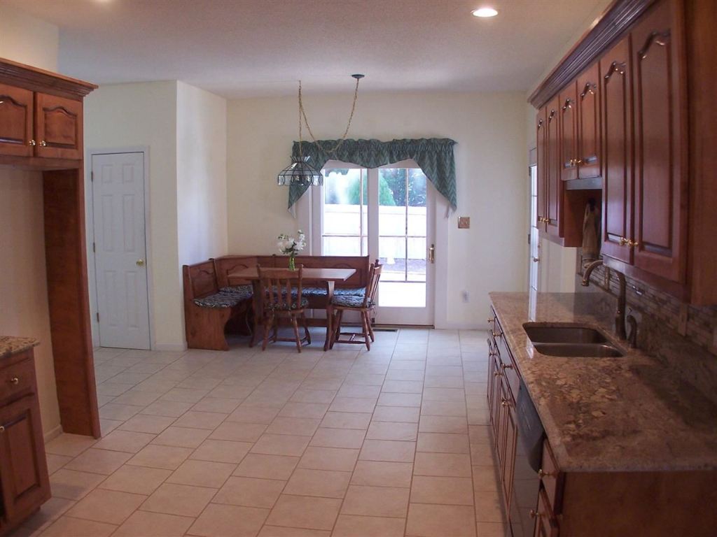 102 Lyndhurst Drive Anderson, SC 29621 - Photo 7 of 36 Gallery Image 7