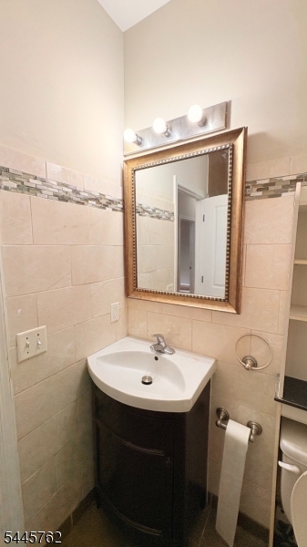 314 Centre Street, Unit 1 Elizabeth, NJ 07202 - Photo 4 of 8