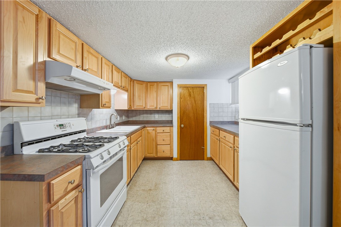 58 Progress Street Lincoln, RI 02865 - Photo 25 of 40