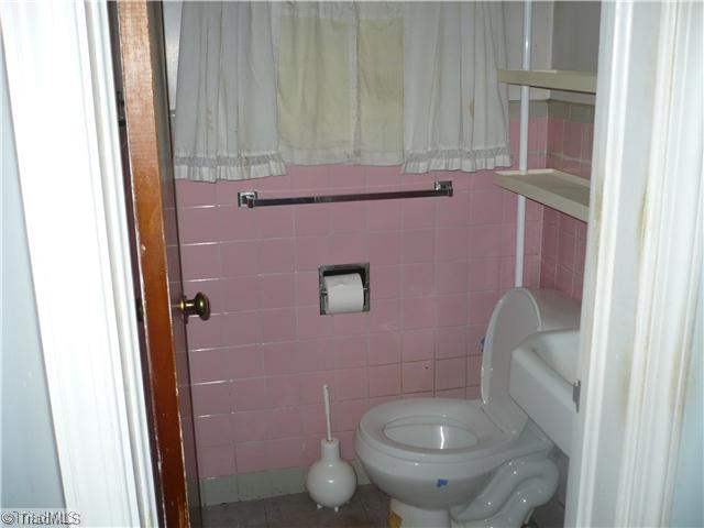 1133 Pinebluff Road Winston-Salem, NC 27103 - Photo 7 of 8 Other.