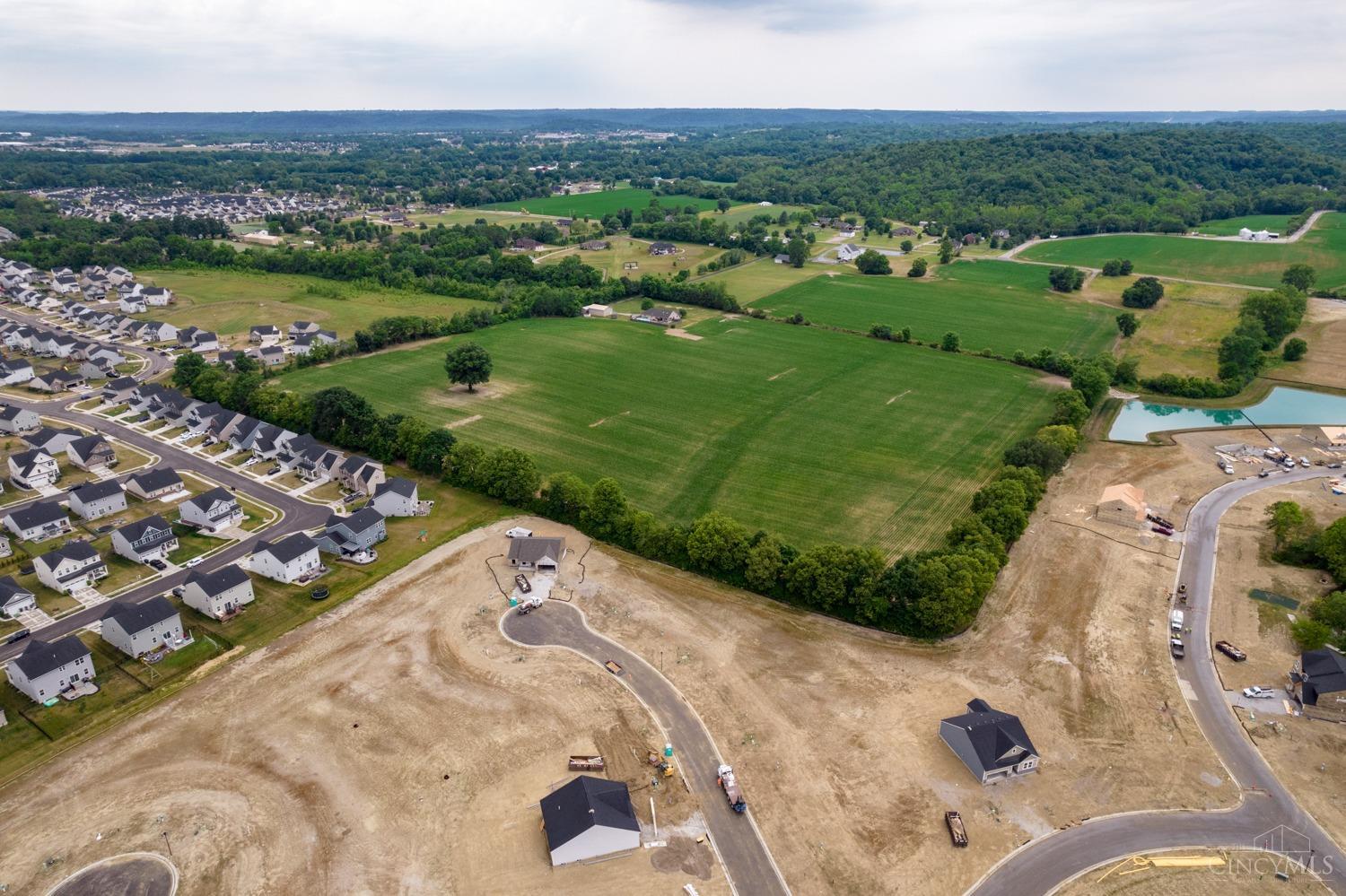 Acres Edgewood Road Harrison, OH 45030 - Photo 10 of 15