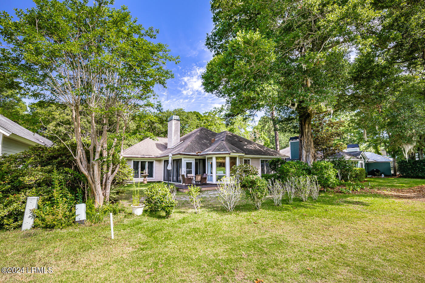 127 Locust Fence Road St. Helena Island, SC 29920 - Photo 42 of 50 42 Rear
