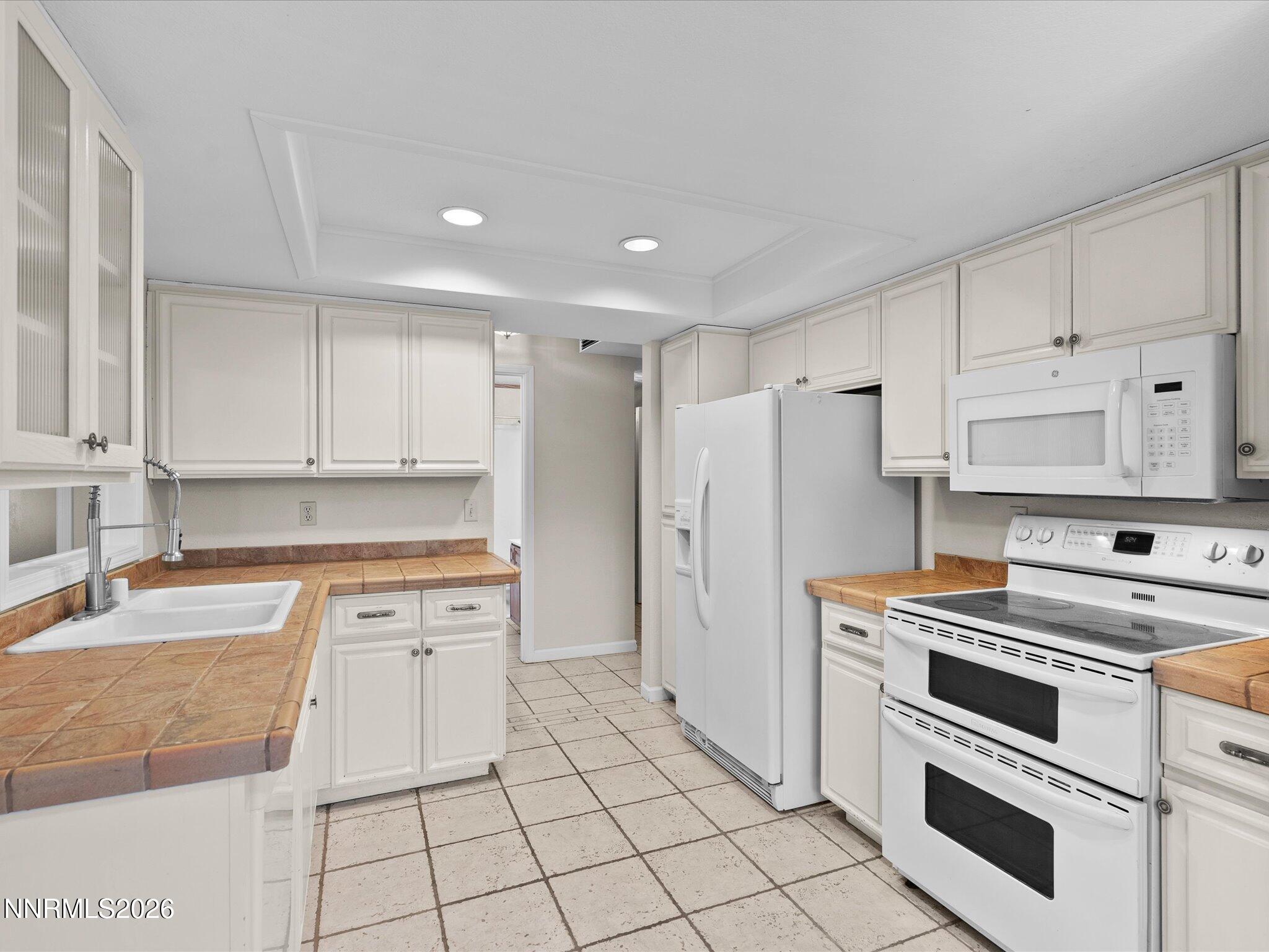 90 May Drive Sparks, NV 89436 - Photo 21 of 59 29-90 May Dr-128