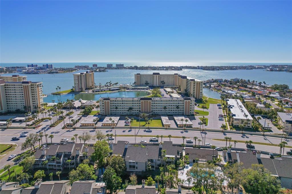 4725 Cove Circle, Unit 704 St. Petersburg, FL 33708 - Photo 28 of 29