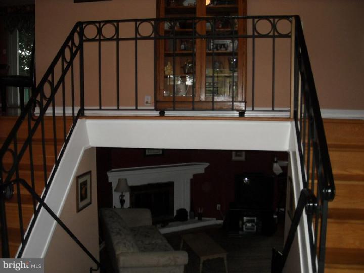 18 Alton Road Newark, DE 19711 - Photo 17 of 25 Foyer