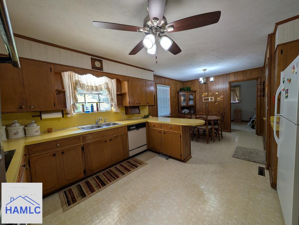 16081 Lanes Bridge Road Odum, GA 31555 - Photo 14 of 46 Gallery Image 14