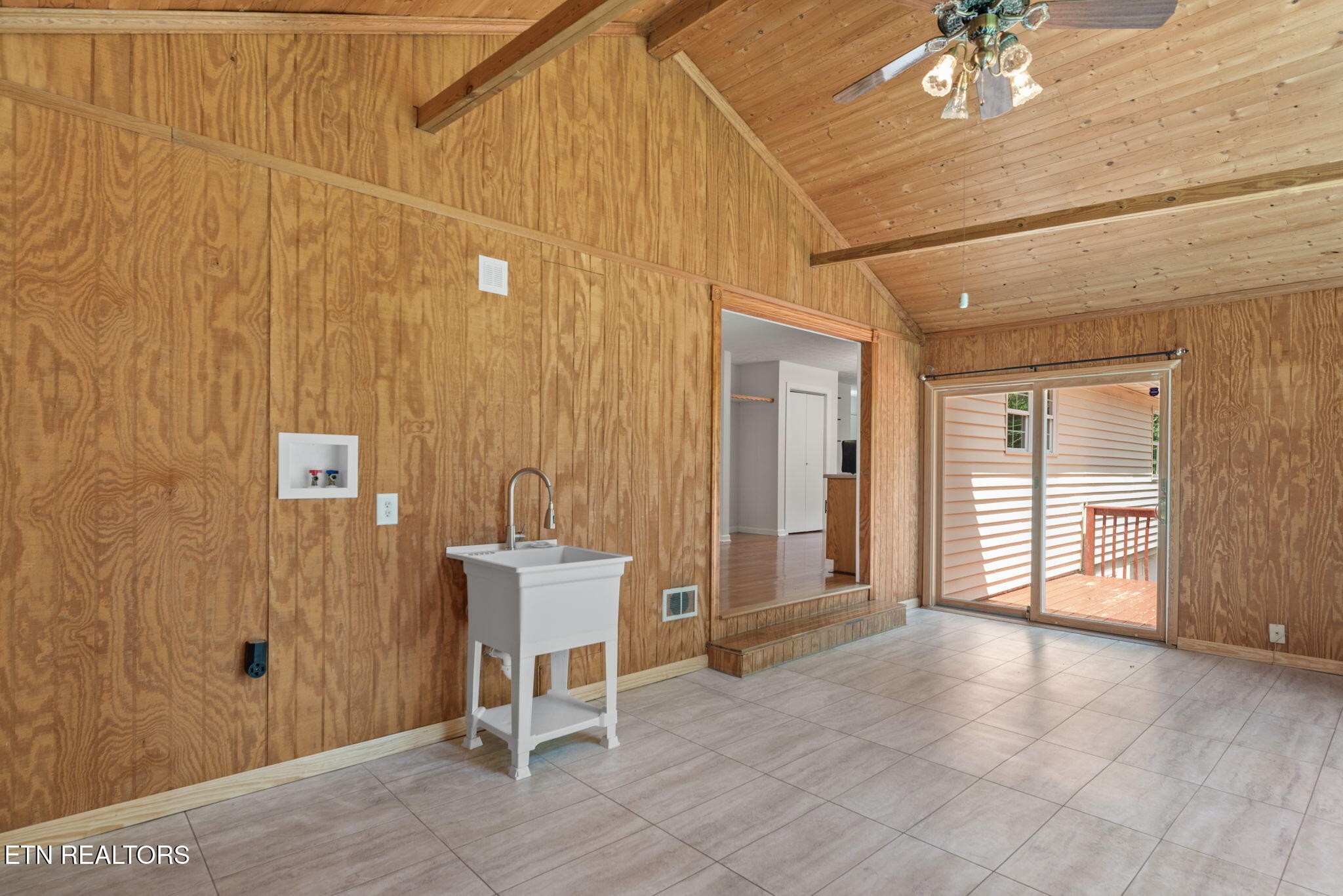 295 Barber Road Corryton, TN 37721 - Photo 17 of 43 Gallery Image 17