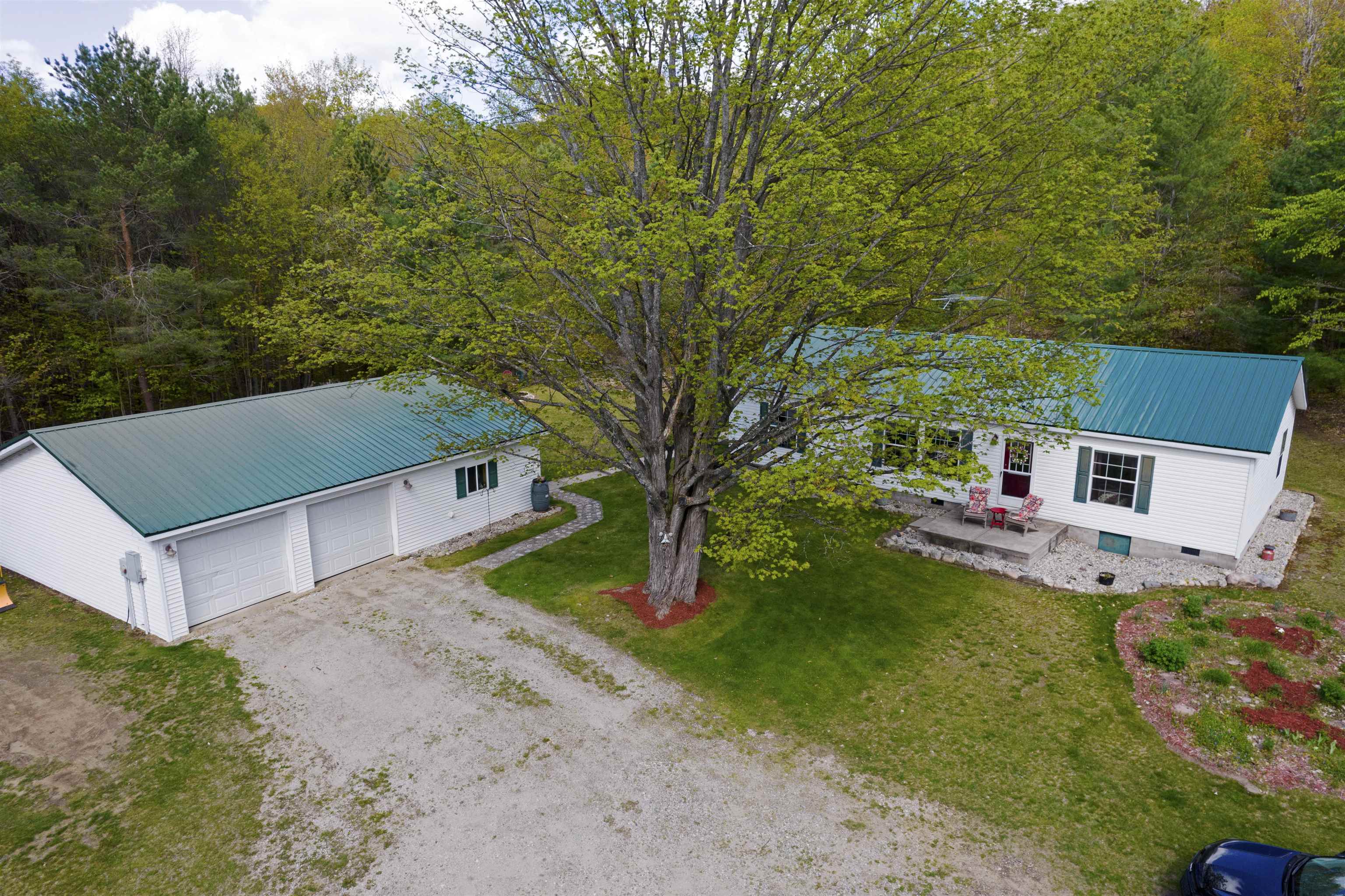 4157 North Sharon Road Southeast Kalkaska, MI 49646 - Photo 1 of 33 Gallery Image 1