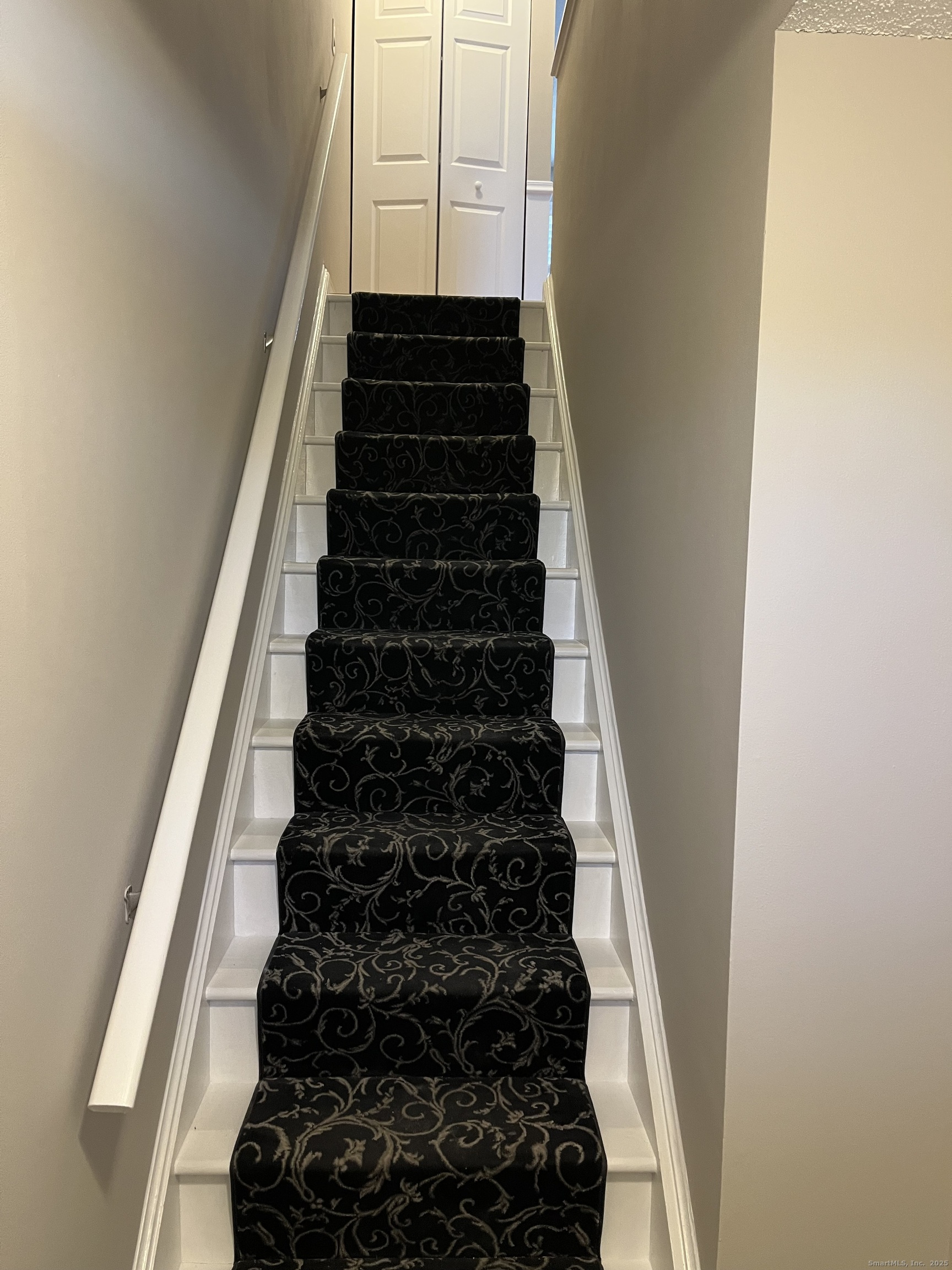 585 Park Road, Unit 112 Waterbury, CT 06708 - Photo 12 of 14