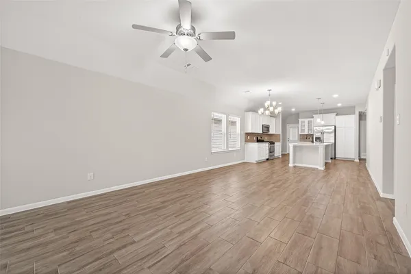 $2,300 | 6823 Escondido Drive, Houston, TX 77083