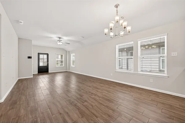 $2,300 | 6823 Escondido Drive, Houston, TX 77083