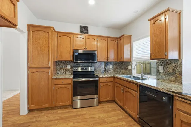 $699,000 | 1672 Bailey Drive, Ripon, CA 95366