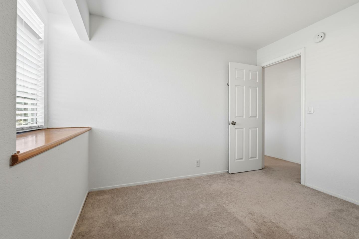 1672 Bailey Drive Ripon, CA 95366 - Photo 37 of 49 a view of room with window