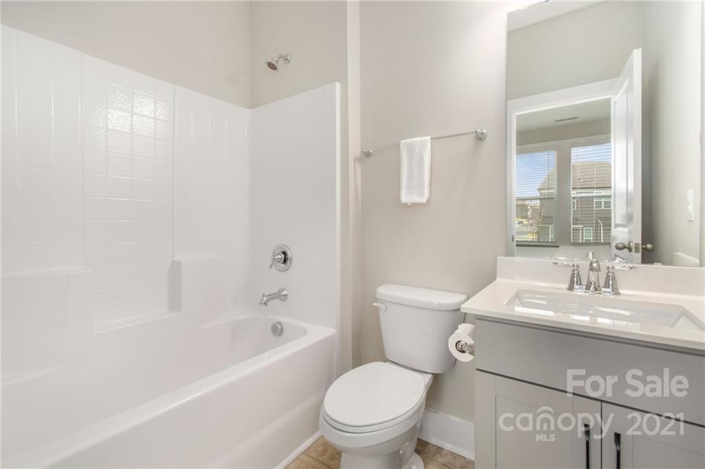 804 Flatwater Court Fort Mill, SC 29708 - Photo 22 of 48 Gallery Image 22