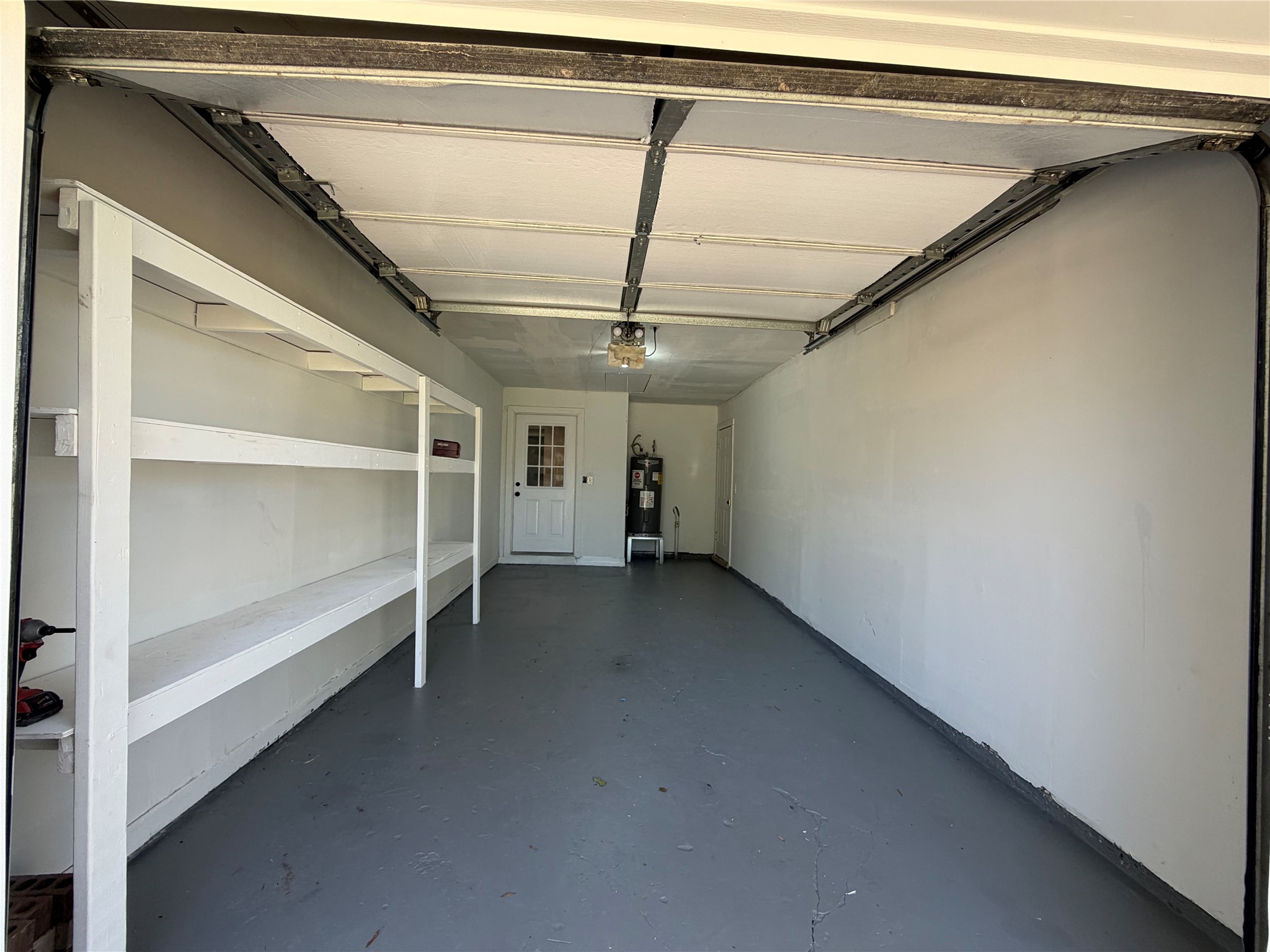 7630 Lady Street Houston, TX 77021 - Photo 30 of 32 Garage with Automatic Door Opener!