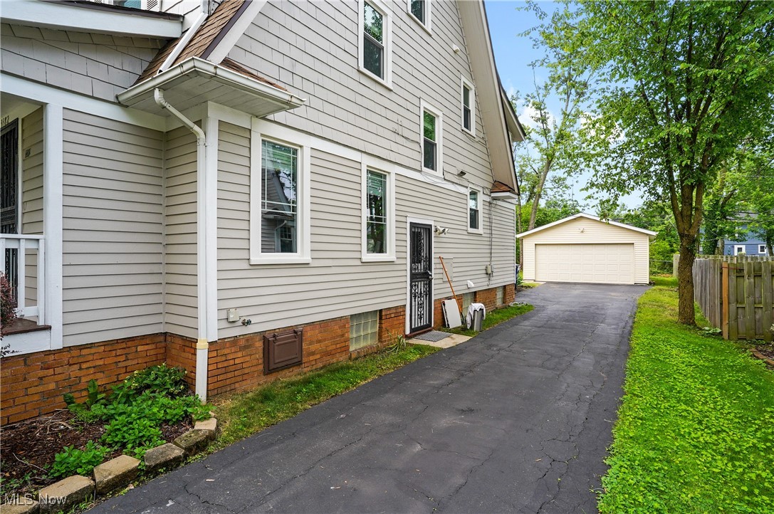 3382 Ormond Road Cleveland, OH 44118 - Photo 49 of 50 Gallery Image 49