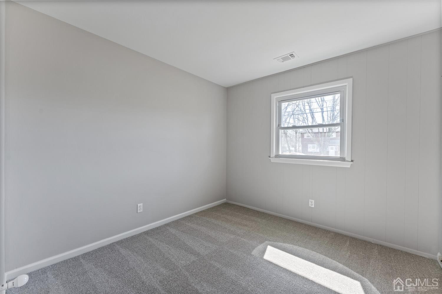 485 Halsey Road North Brunswick, NJ 08902 - Photo 13 of 21 Gallery Image 13