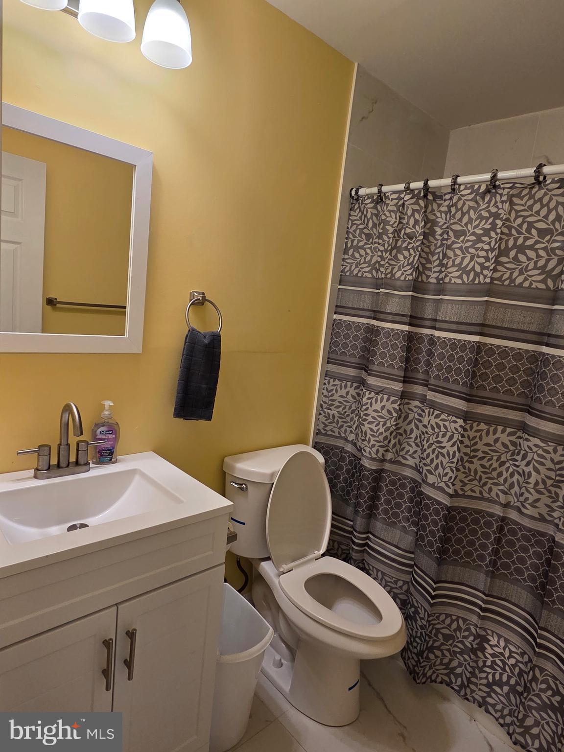 131 Jones Kane Road Williamstown, NJ 08094 - Photo 17 of 20 Hallway Bathroom