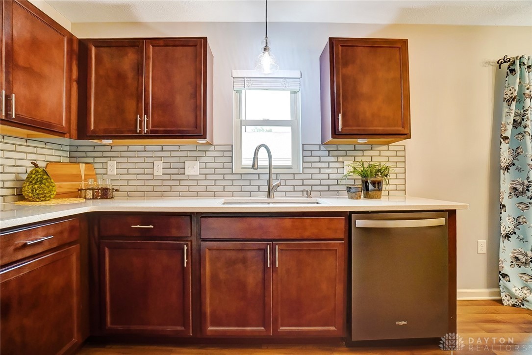 265 Hampton Trail Springfield, OH 45502 - Photo 20 of 52 Gallery Image 20
