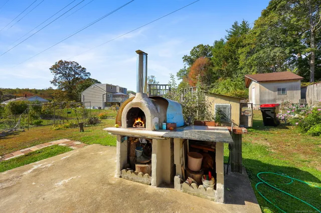 $650,000 | 5 Tower Drive, Norwalk, CT 06850