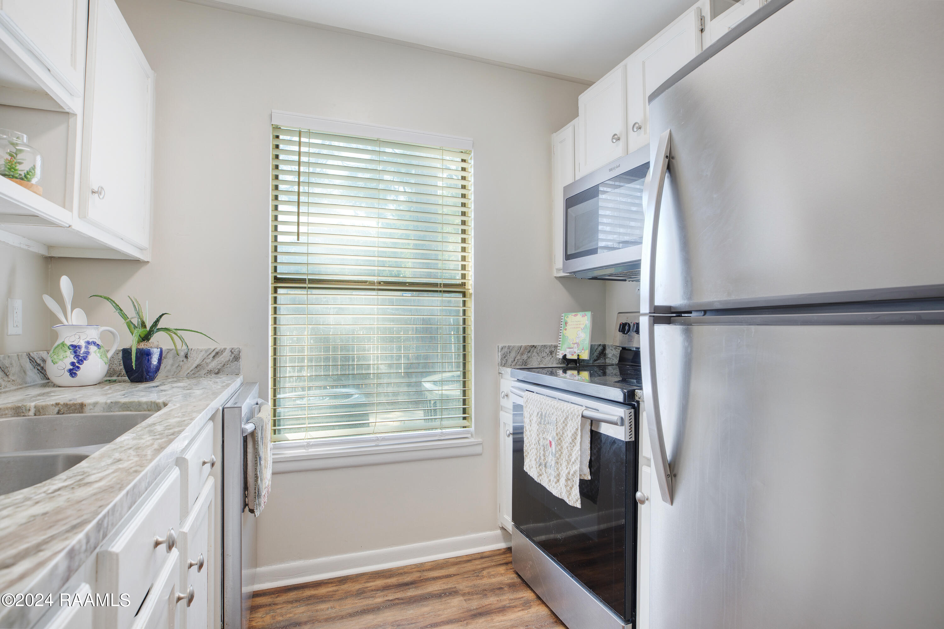 1000 Kaliste Saloom Road, Unit 29 Lafayette, LA 70508 - Photo 12 of 23 1000 KalisteSaloon unit29-14