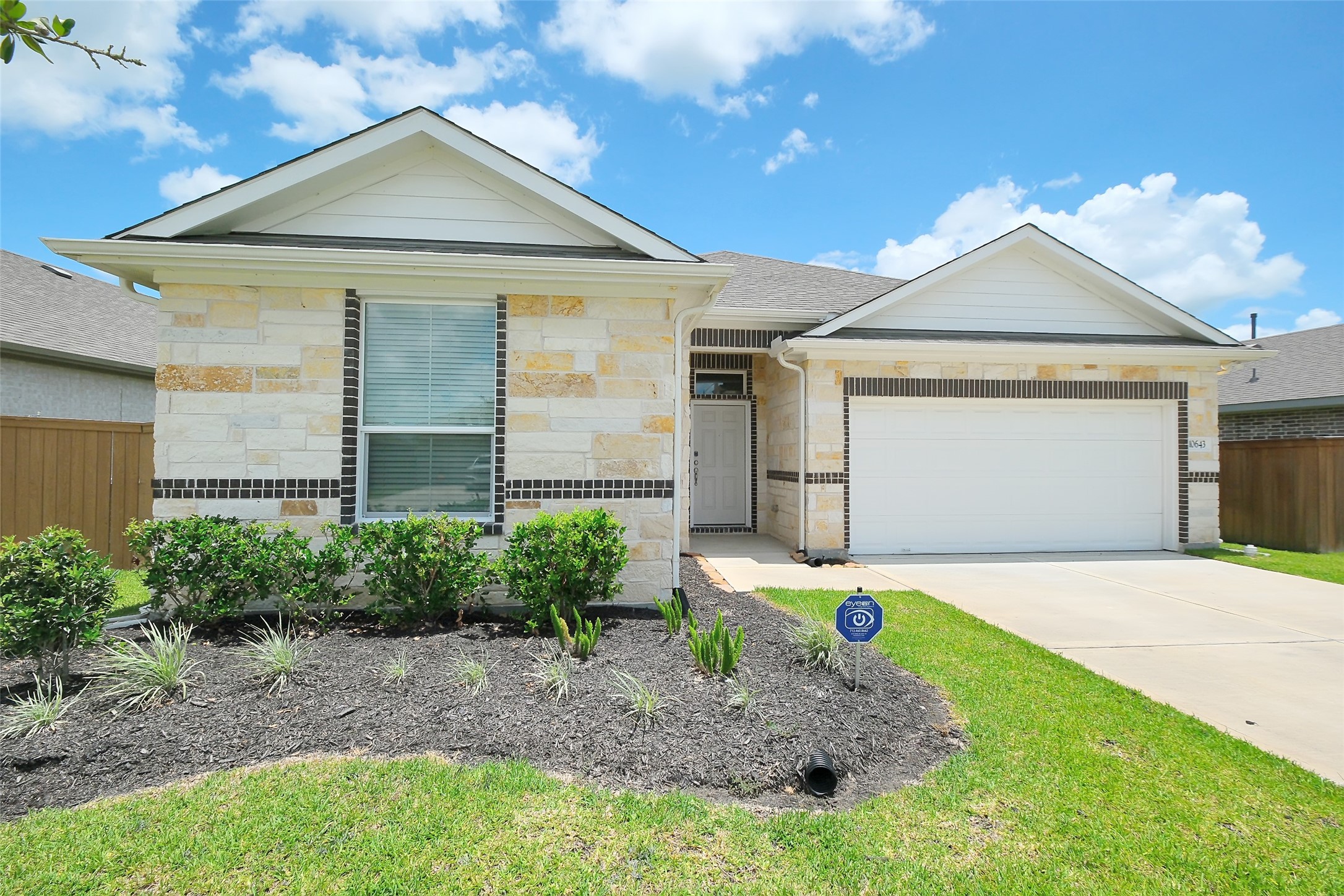 1234 Scarlet Crk Drive Rosharon, TX 77583 - Photo 1 of 21 Large one story cottage with 3 bedrooms and a large yard.