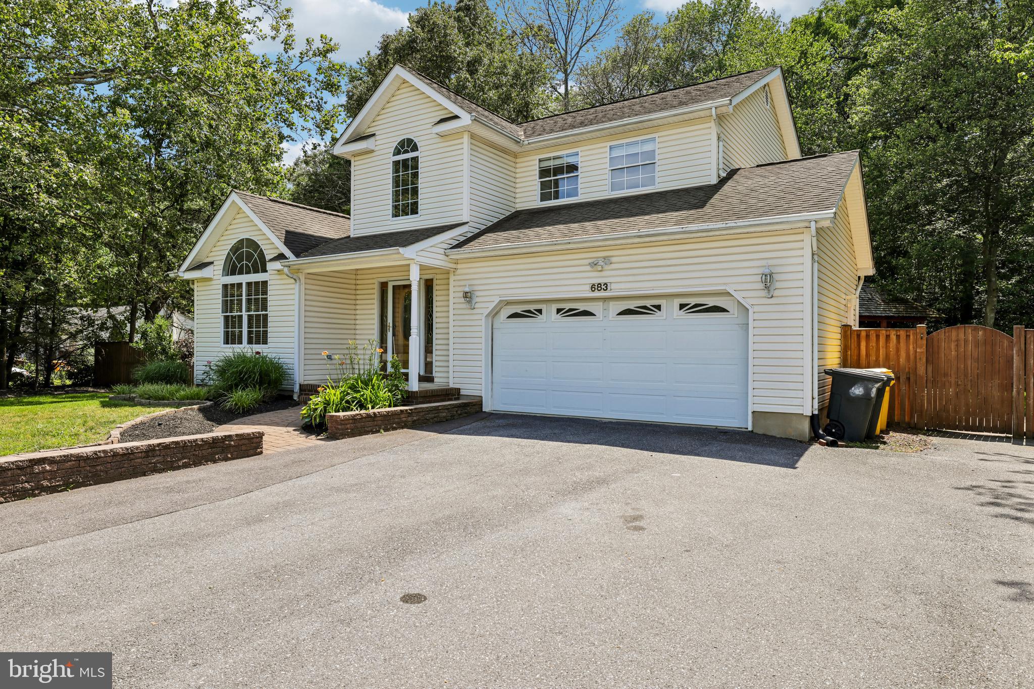683 Powhatan Beach Road Pasadena, MD 21122 - Photo 7 of 70 Front Exterior
