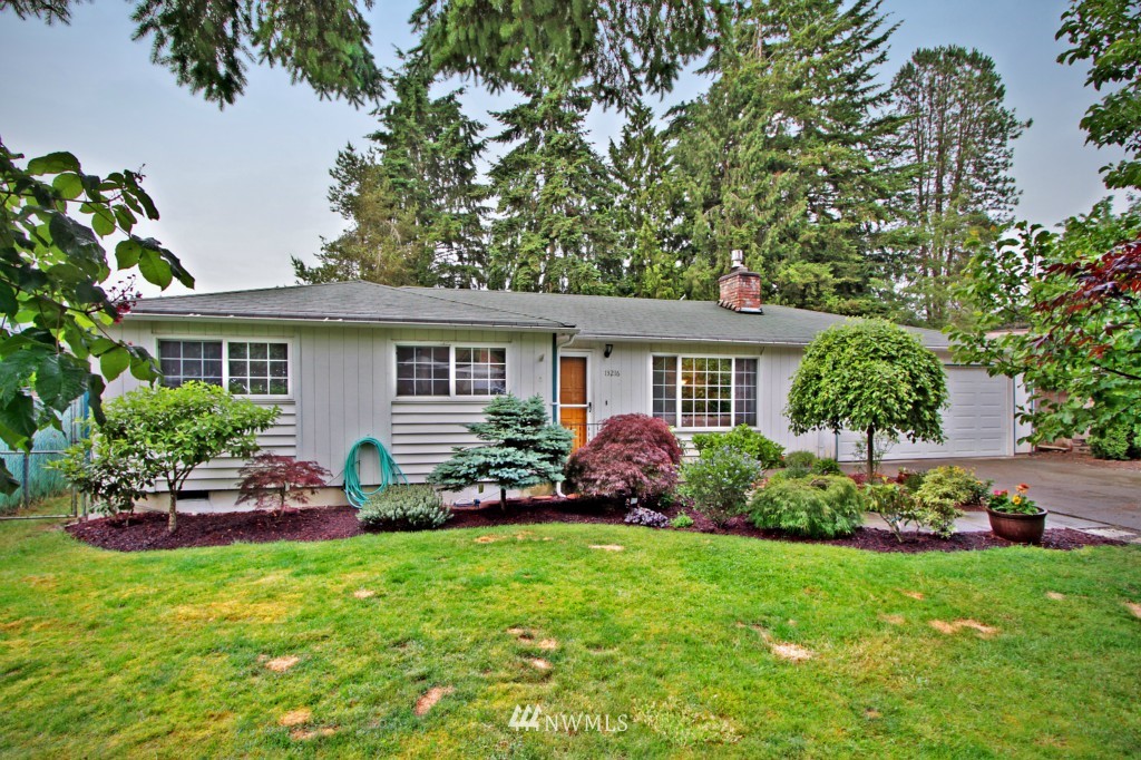 13216 Southeast 151st Street Renton, WA 98058 - Photo 1 of 13 Gallery Image 1