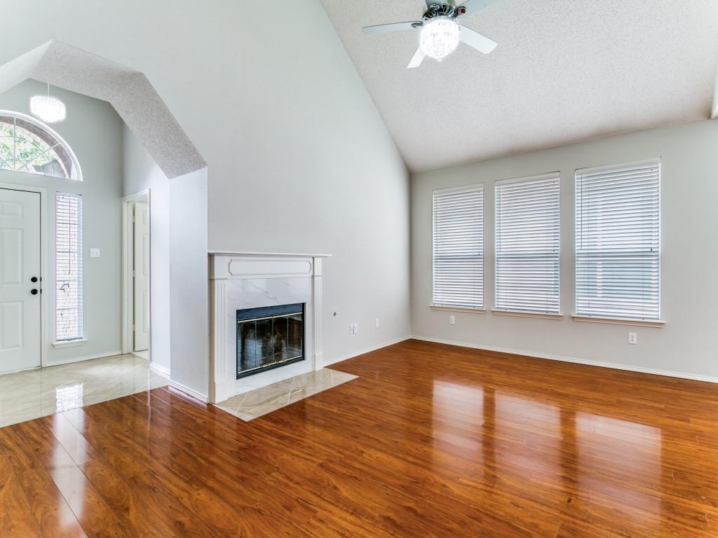 2225 Starleaf Place Flower Mound, TX 75022 - Photo 3 of 23