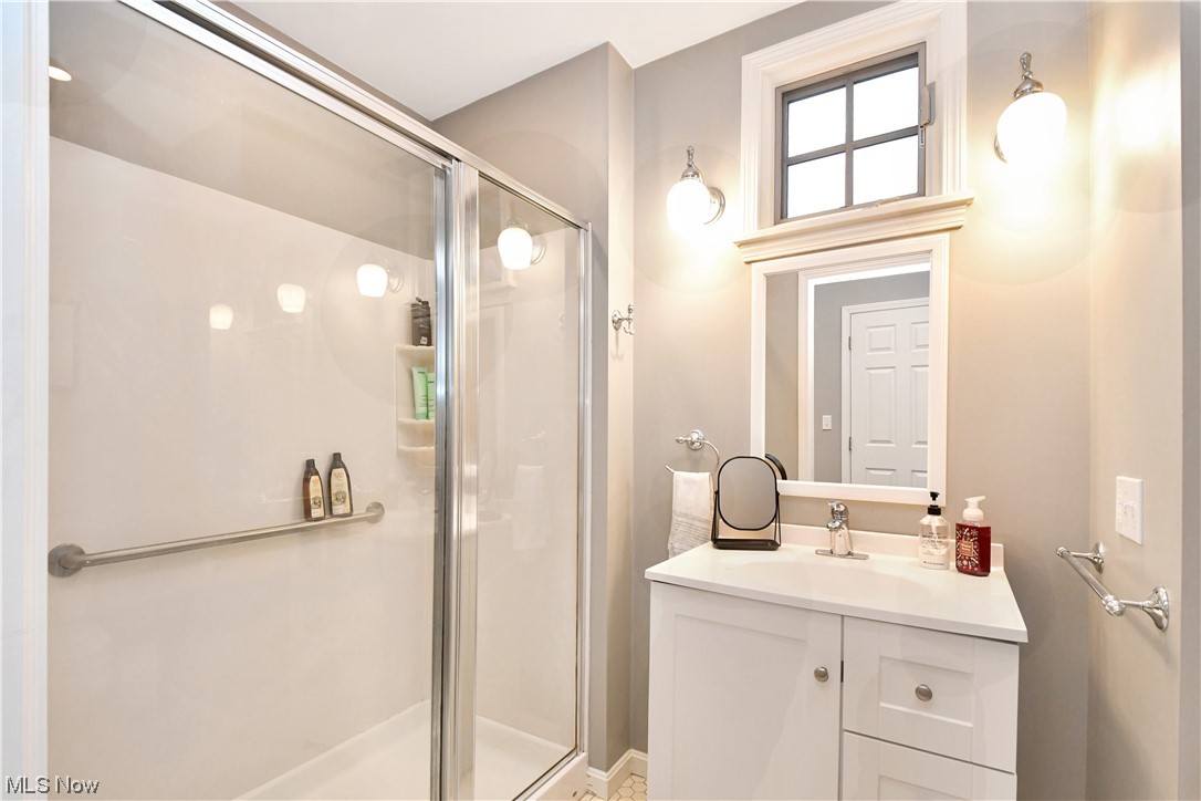 3757 Hillbrook Road Cleveland, OH 44118 - Photo 22 of 34 Gallery Image 22