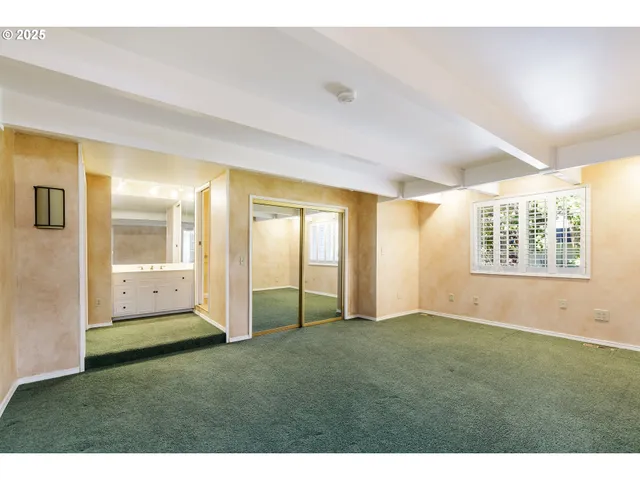 $2,300,000 | 408 Ridgeway Road, Lake Oswego, OR 97034