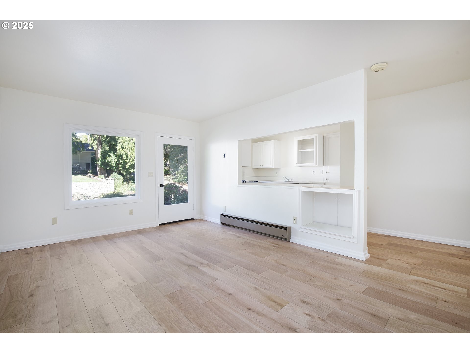 408 Ridgeway Road Lake Oswego, OR 97034 - Photo 26 of 39 Guest Quarters