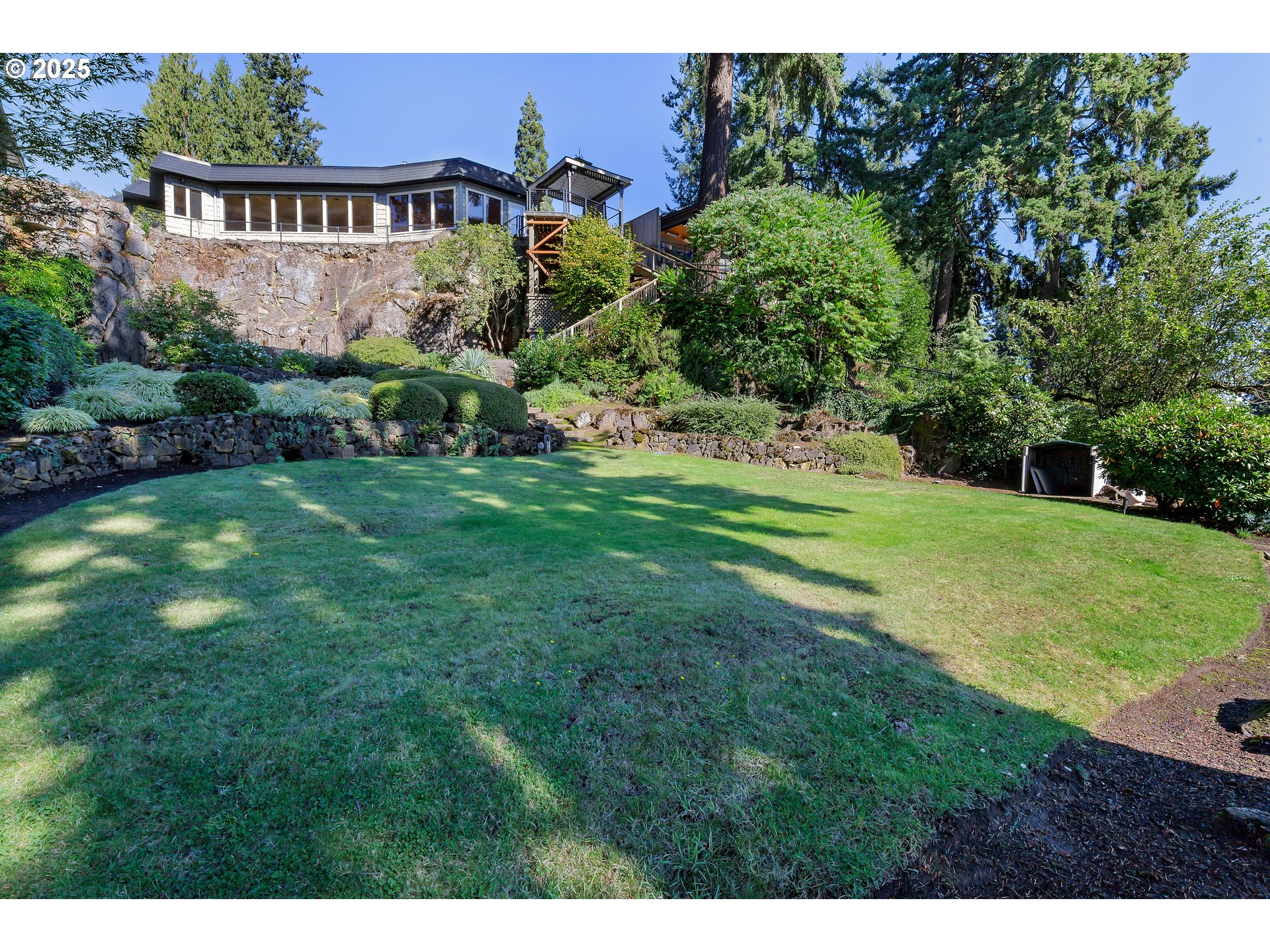 408 Ridgeway Road Lake Oswego, OR 97034 - Photo 30 of 39