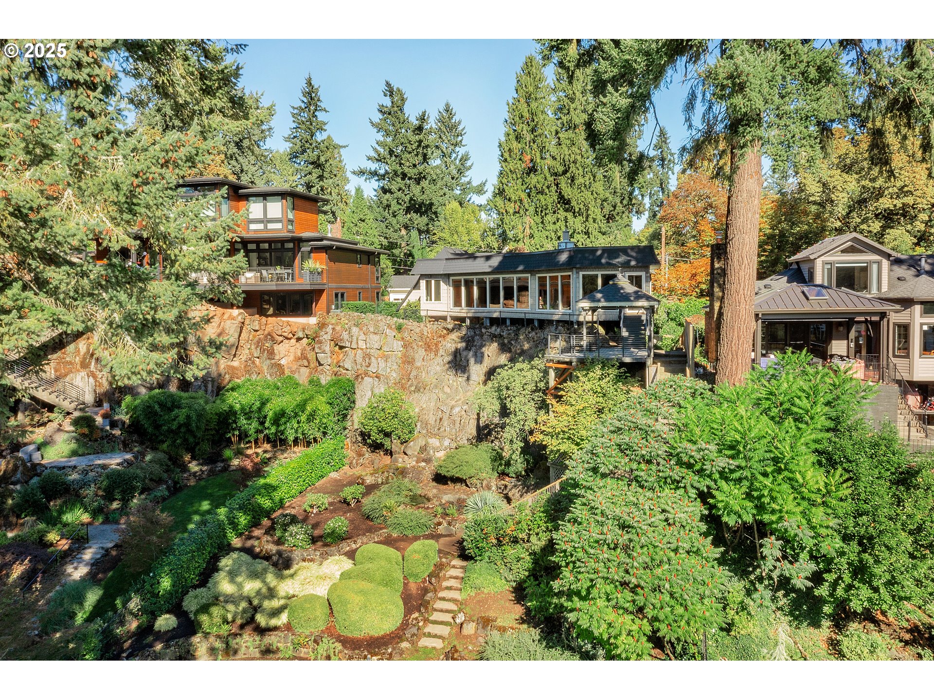 408 Ridgeway Road Lake Oswego, OR 97034 - Photo 37 of 39