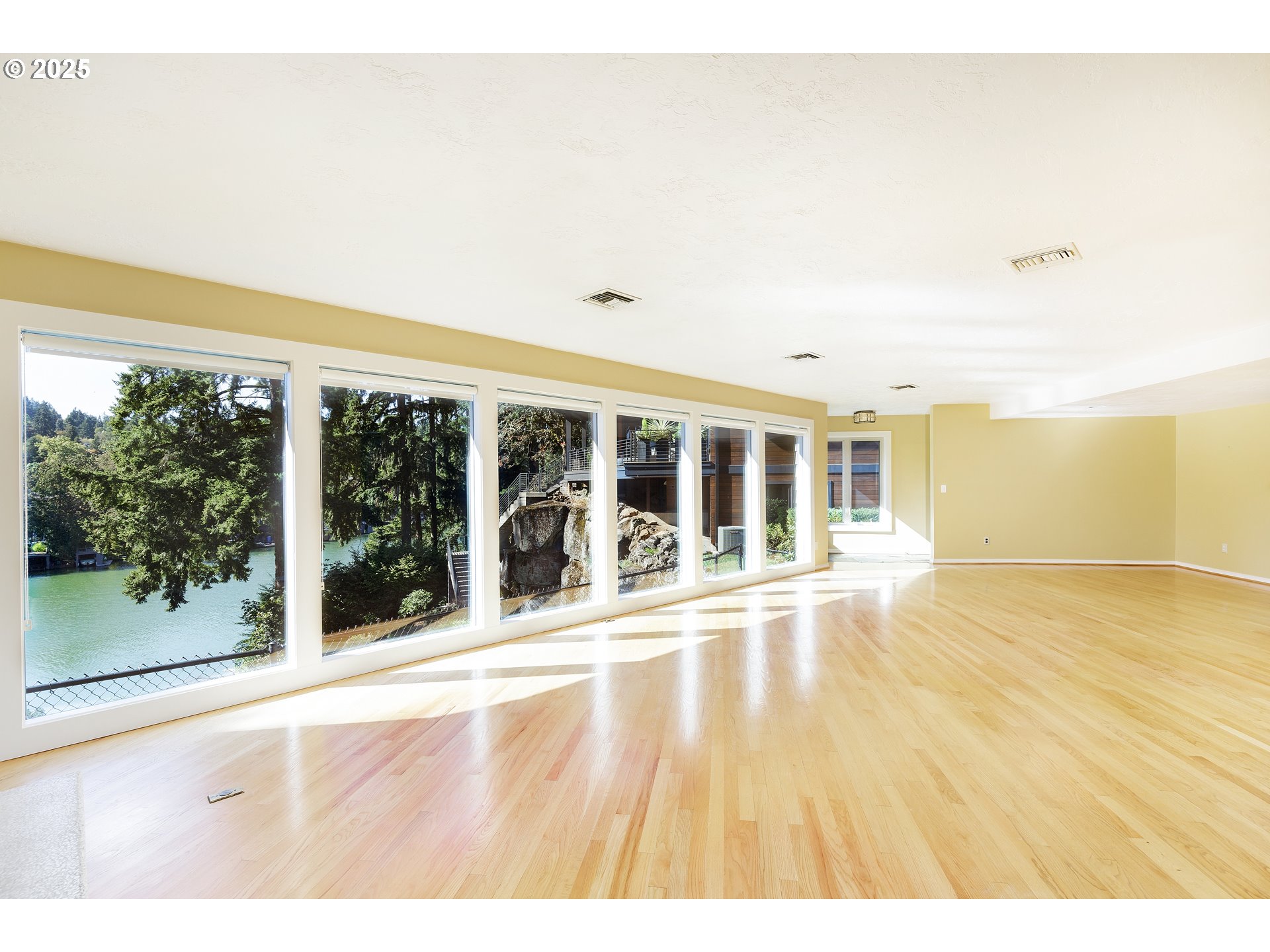 408 Ridgeway Road Lake Oswego, OR 97034 - Photo 8 of 39