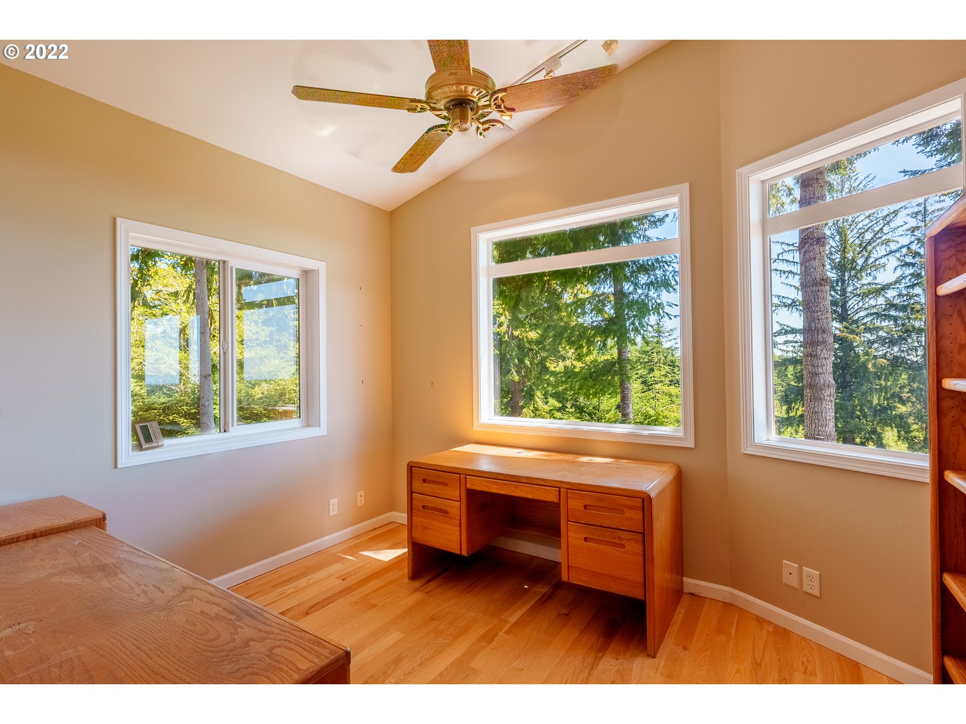 6146 View Road Florence, OR 97439 - Photo 20 of 31 Gallery Image 20